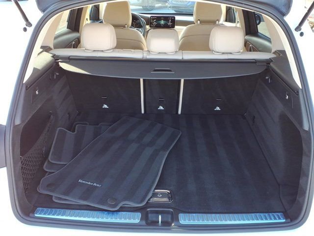 Certified 2021 Mercedes-Benz GLC 300 image 23