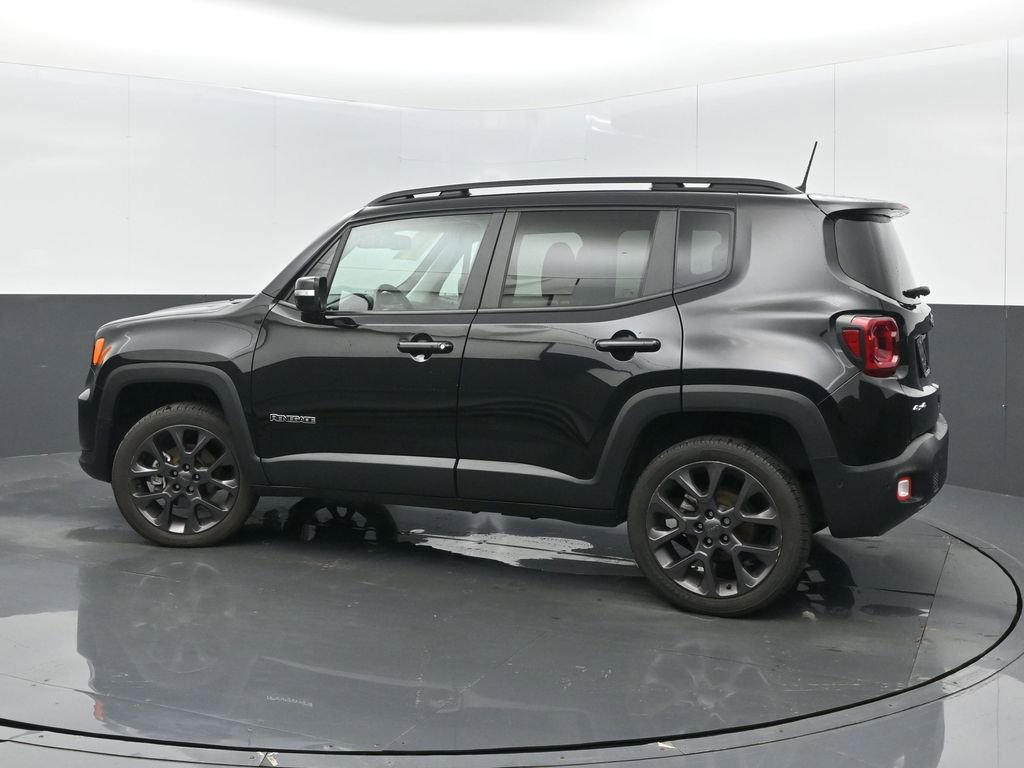 Certified 2023 Jeep Renegade Limited w/ Sun/Sound Group image 5