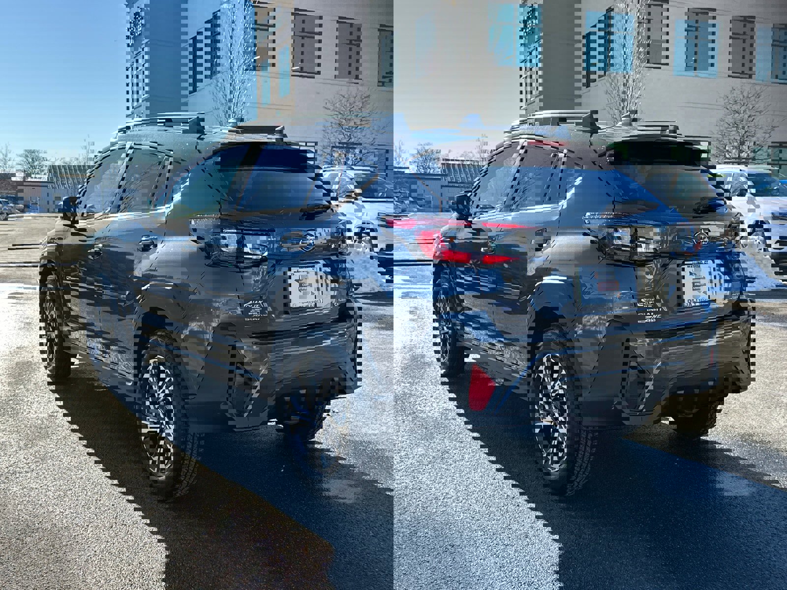 Certified 2025 Subaru Crosstrek 2.0i Premium image 2