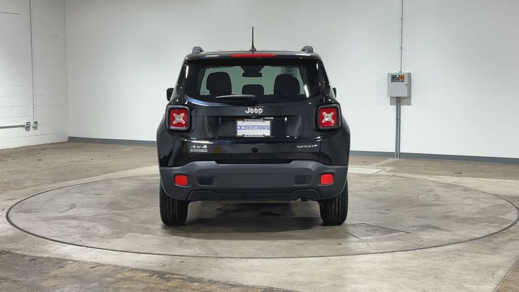 Used 2017 Jeep Renegade Sport w/ Power & Air Group AWD/4WD image 7