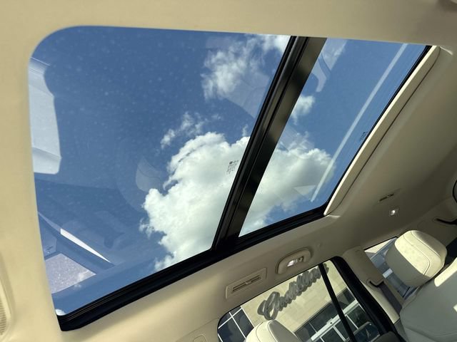 Certified 2023 Cadillac XT6 Premium Luxury w/ Technology Package FWD image 18