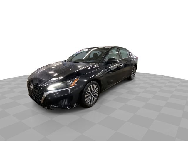 Used 2024 Nissan Altima 2.5 SV image 6
