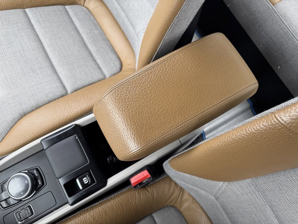 Used 2014 BMW i3 image 26