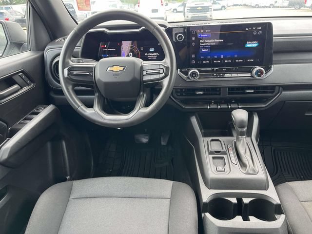 Used 2024 Chevrolet Colorado W/T RWD image 13
