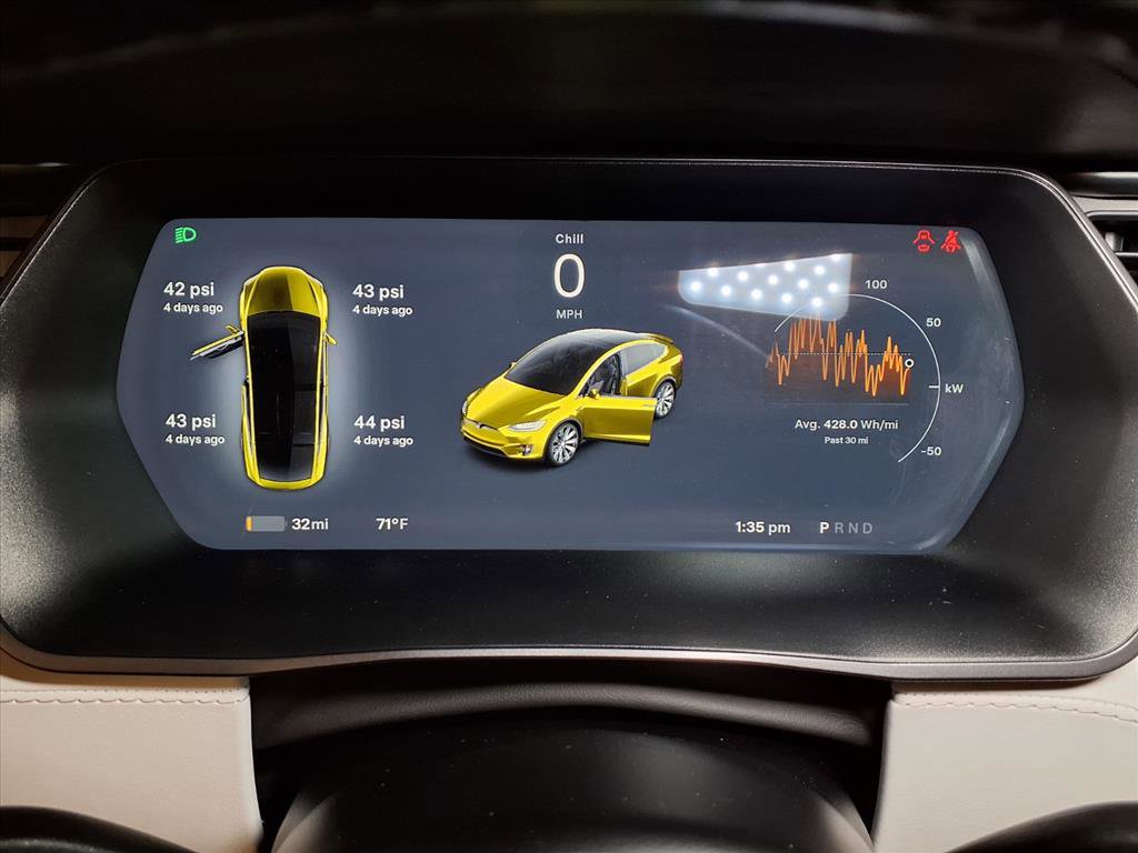 Used 2019 Tesla Model X 75D image 8