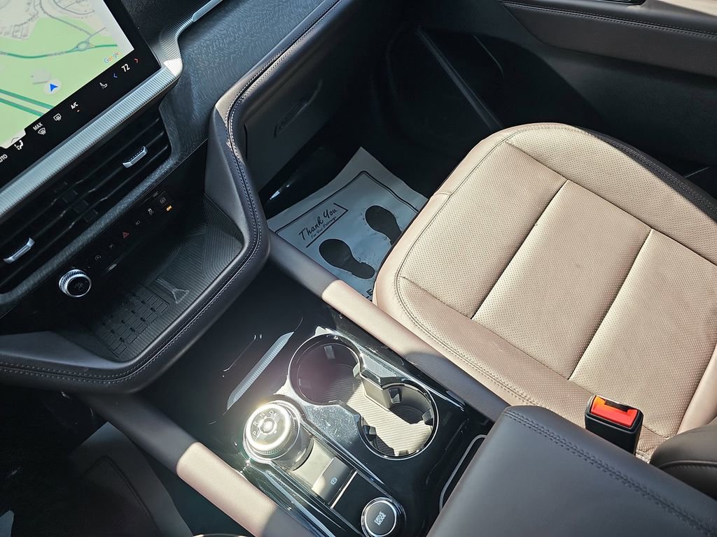 Used 2025 Ford Explorer Platinum w/ LUX Leather Package image 30