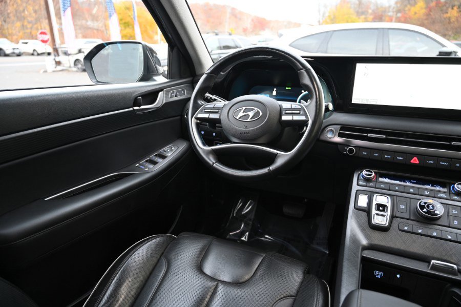 Used 2023 Hyundai Palisade Limited image 14
