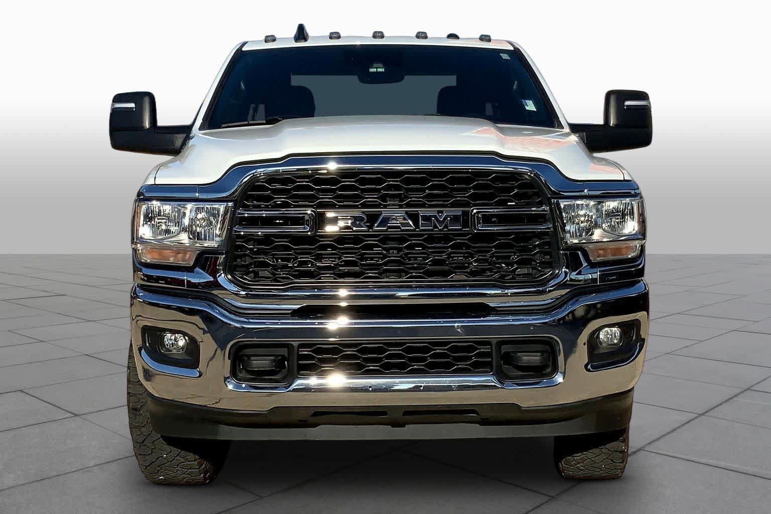 Used 2024 RAM 3500 Tradesman w/ Safety Group image 4