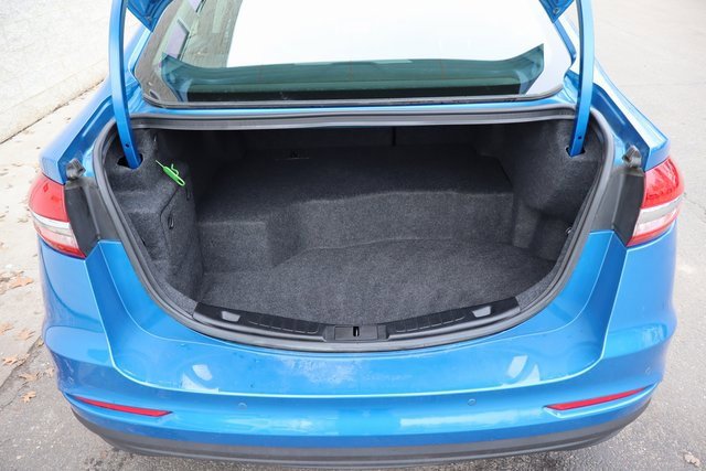 Used 2020 Ford Fusion SE image 20