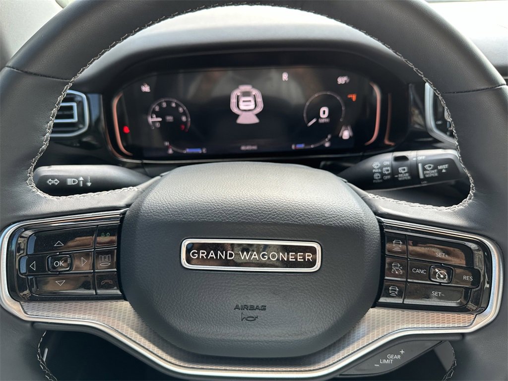 New 2023 Jeep Grand Wagoneer 4WD w/ Flexible Seating Group image 39