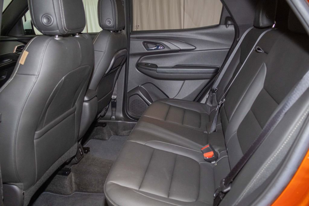 Used 2022 Chevrolet TrailBlazer ACTIV w/ Sun and Liftgate Package image 12