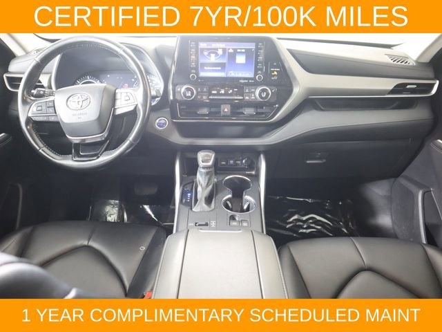 Used 2021 Toyota Highlander XLE AWD/4WD image 15