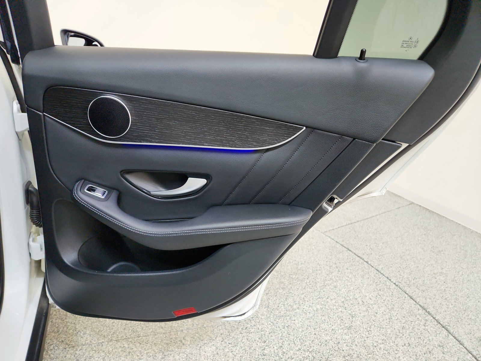 Certified 2022 Mercedes-Benz GLC 300 4MATIC image 27