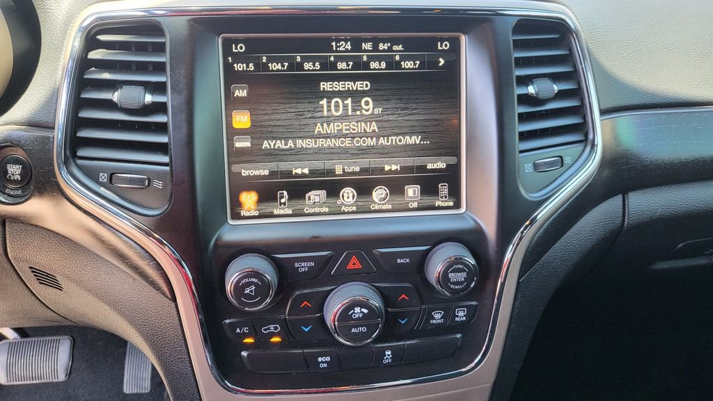 Used 2015 Jeep Grand Cherokee Laredo w/ Quick Order Package 23E AWD/4WD image 34