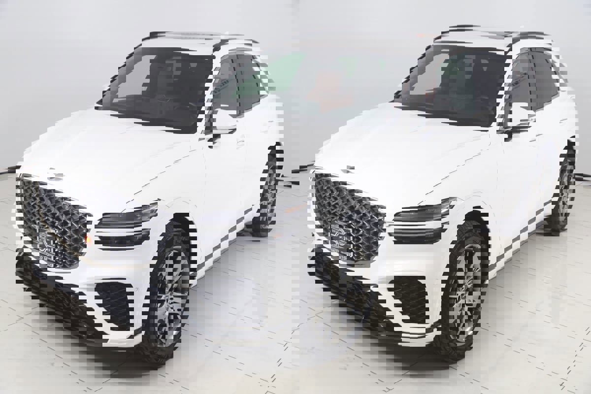 Used 2022 Genesis GV70 3.5T Sport w/ Sport Advanced Package image 25