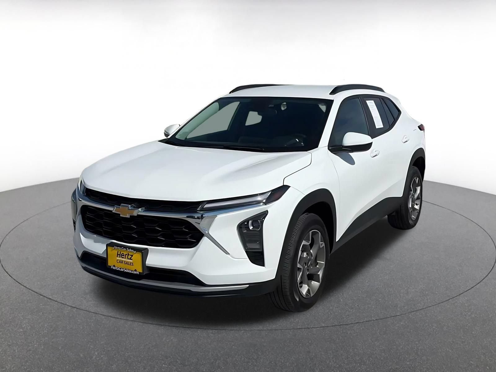 Used 2025 Chevrolet Trax LT w/ LT Convenience Package FWD image 5