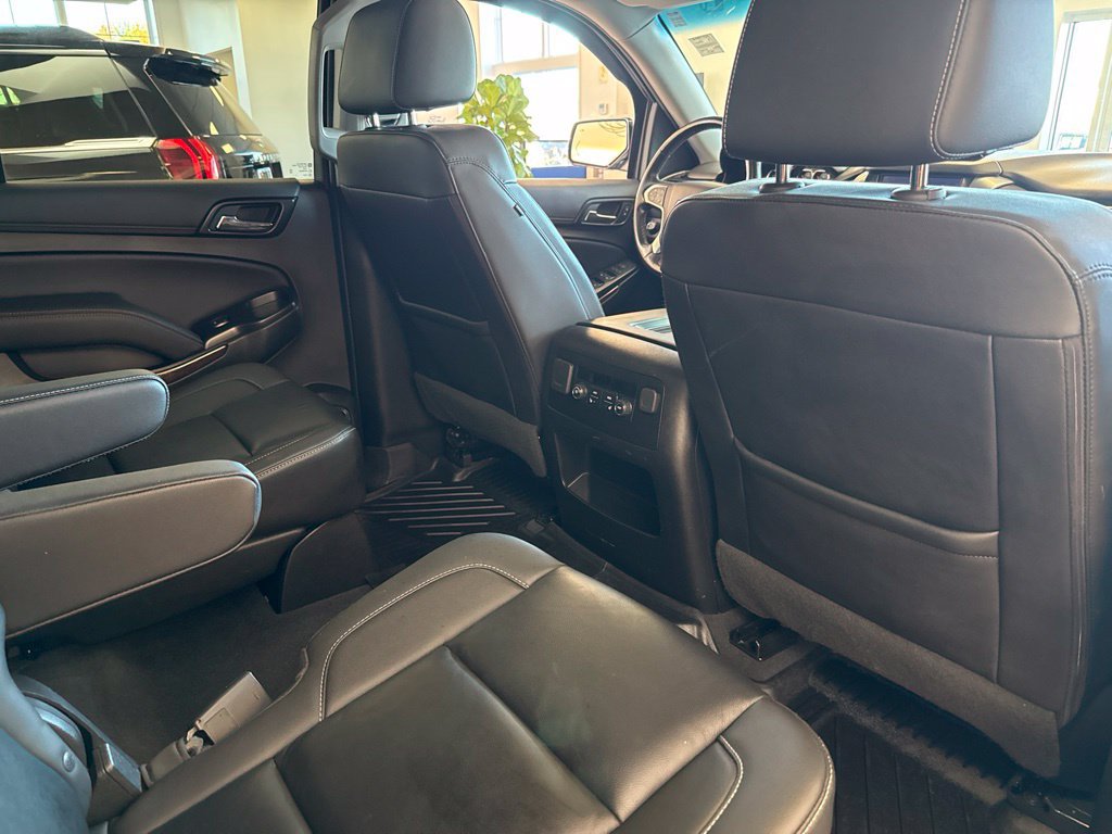 Used 2019 Chevrolet Tahoe LT w/ Luxury Package AWD/4WD image 29
