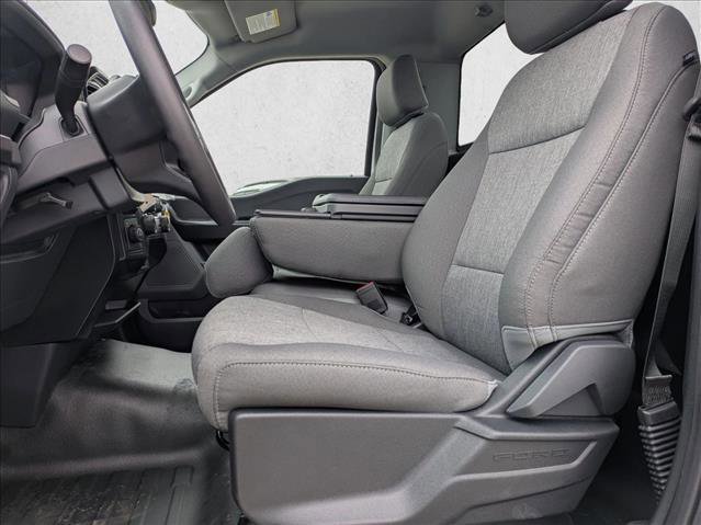 New 2025 Ford F150 XL w/ Equipment Group 103A High image 4