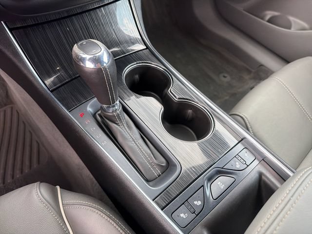 Used 2016 Chevrolet Impala LTZ FWD image 23