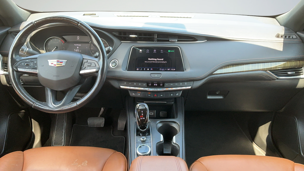 Used 2021 Cadillac XT4 Premium Luxury FWD image 4