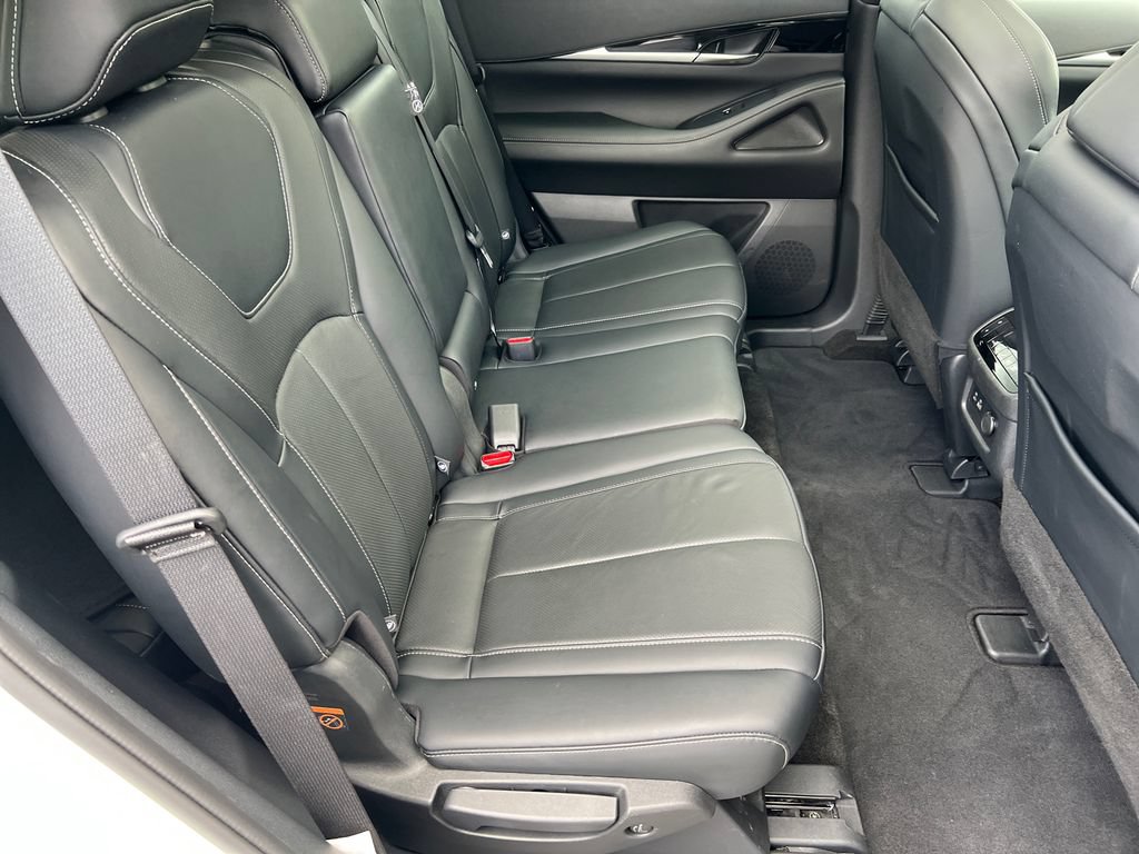 Used 2023 INFINITI QX60 Pure FWD image 17