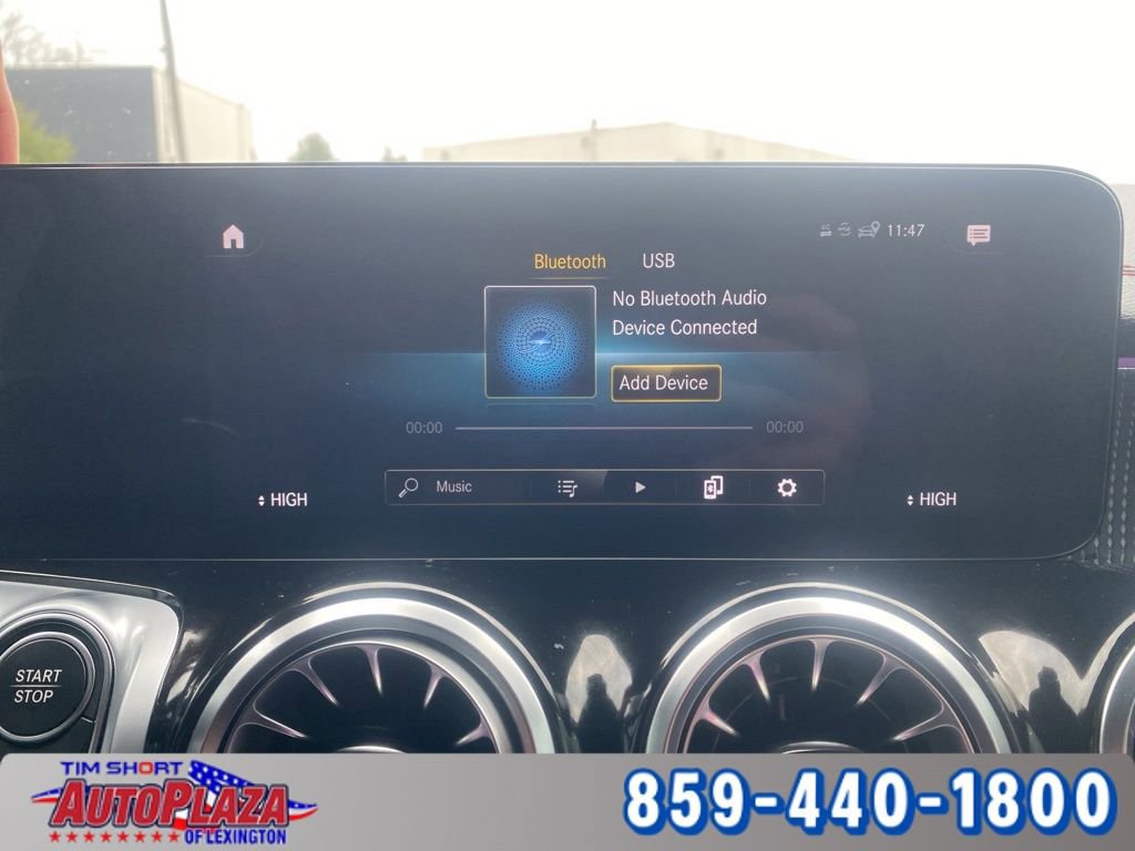 Used 2023 Mercedes-Benz EQB 300 4MATIC image 41