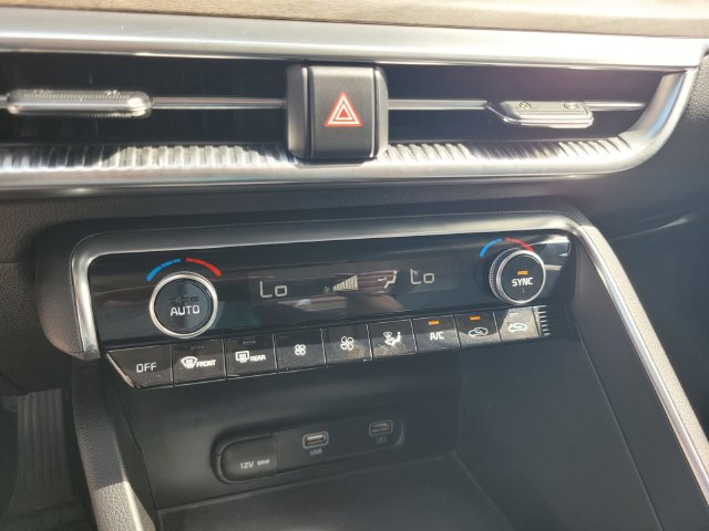 Used 2023 Kia K5 EX w/ EX Premium Package FWD image 24