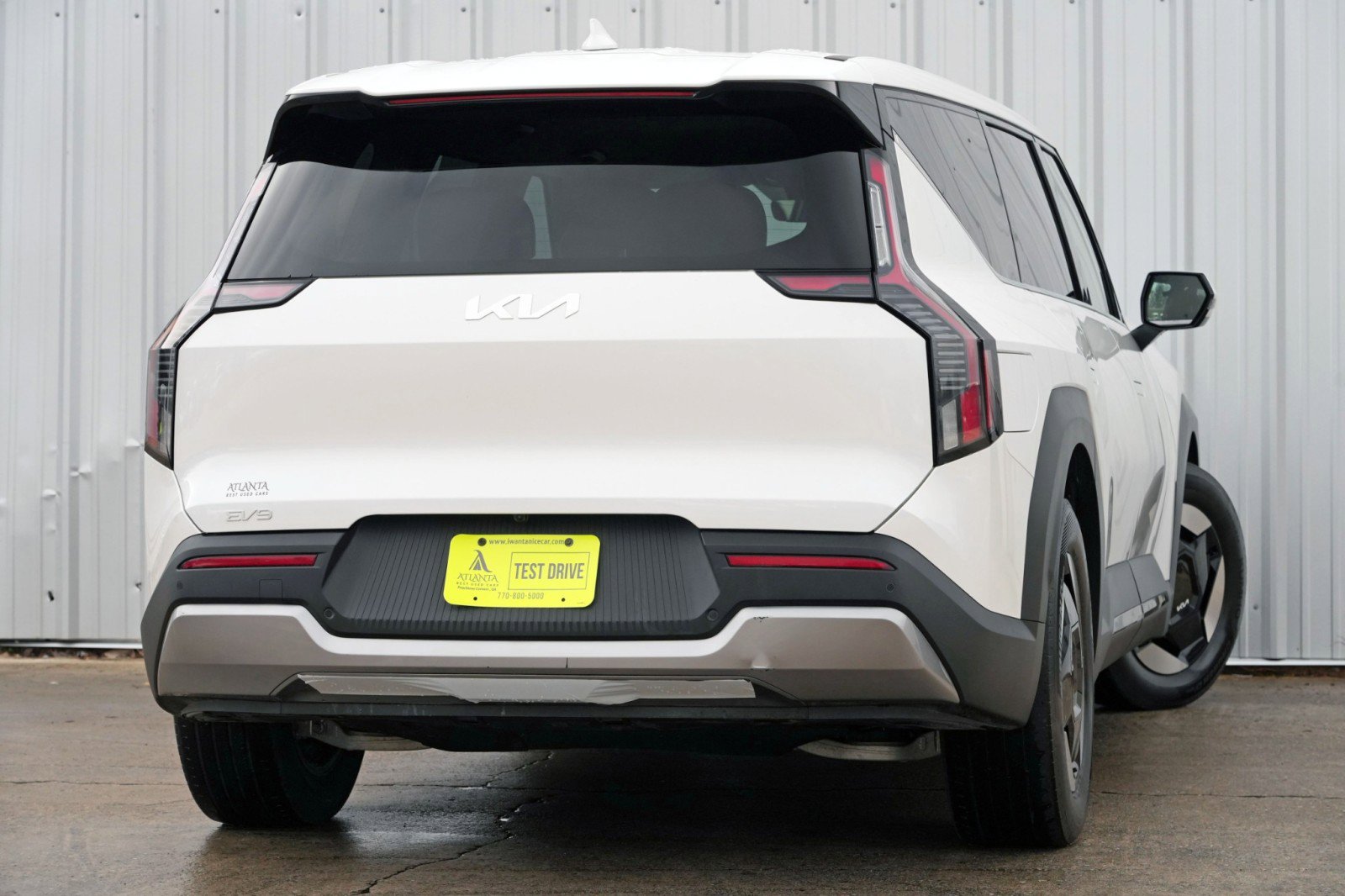 Used 2024 Kia EV9 Light Long Range image 4