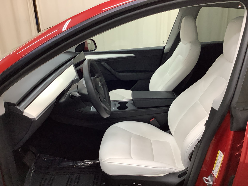 Used 2023 Tesla Model Y Long Range AWD/4WD image 14