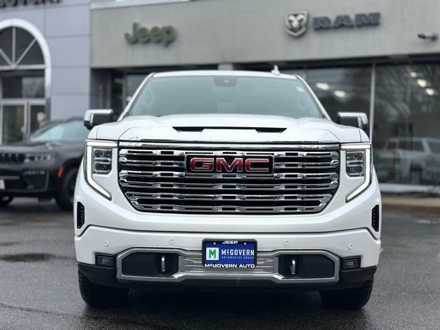 Used 2025 GMC Sierra 1500 Denali image 8