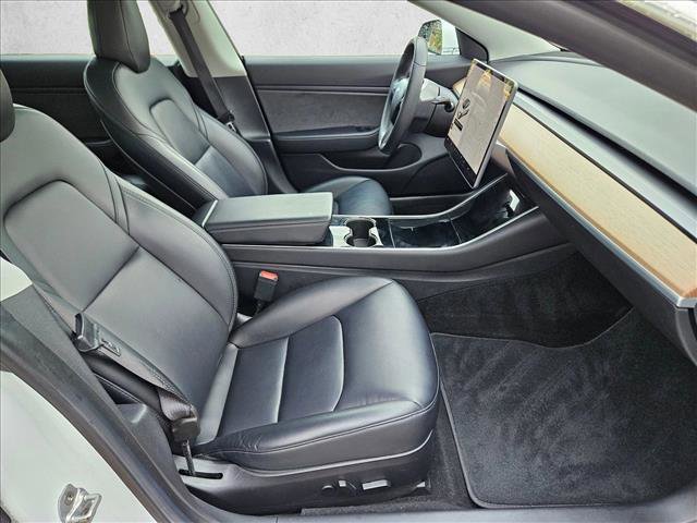 Used 2019 Tesla Model 3 Long Range image 21