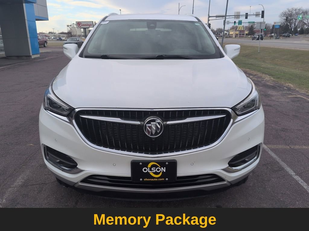 Used 2021 Buick Enclave Premium w/ Surround and Sites Package image 10