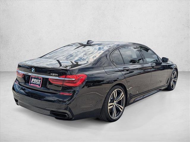 Used 2019 BMW 750i w/ Executive Package image 5