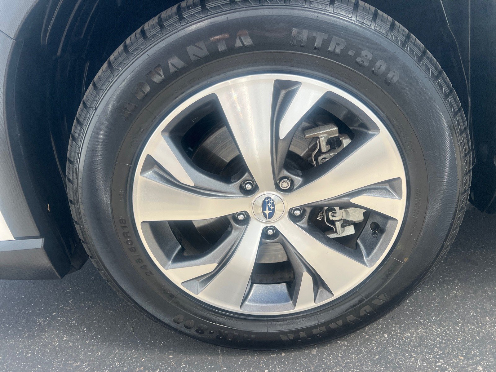 Certified 2023 Subaru Ascent Premium w/ Convenience Package AWD/4WD image 10