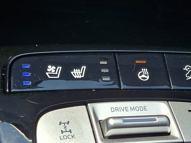 Used 2023 Hyundai Tucson Limited image 28