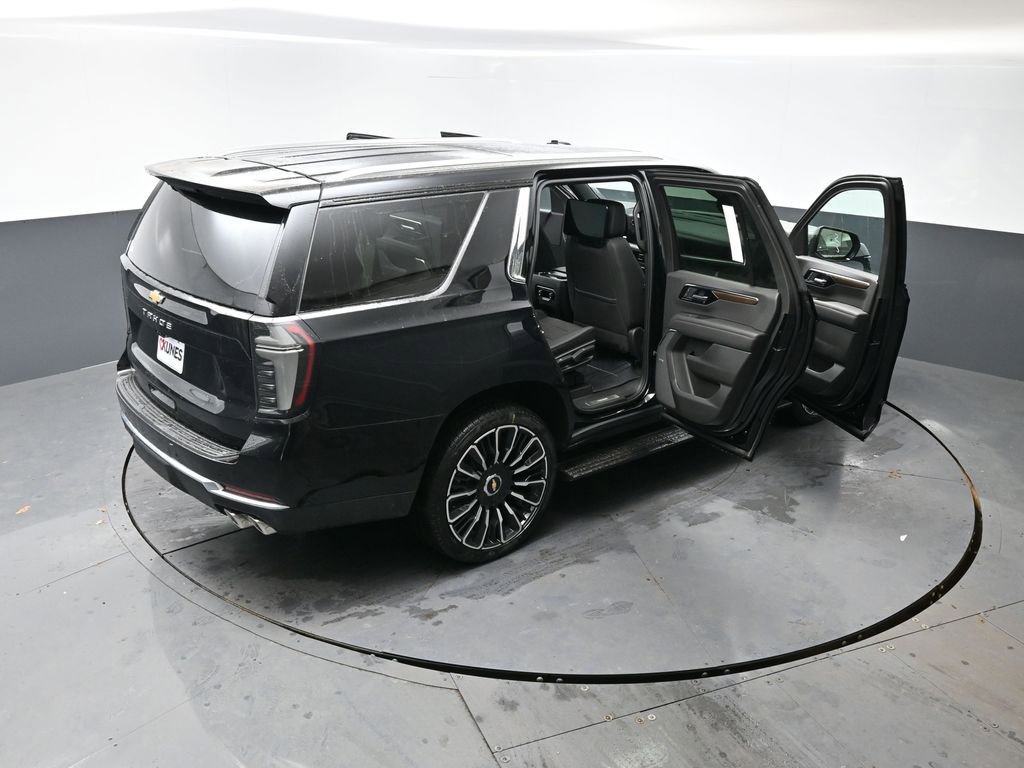 New 2026 Chevrolet Tahoe High Country AWD/4WD image 60
