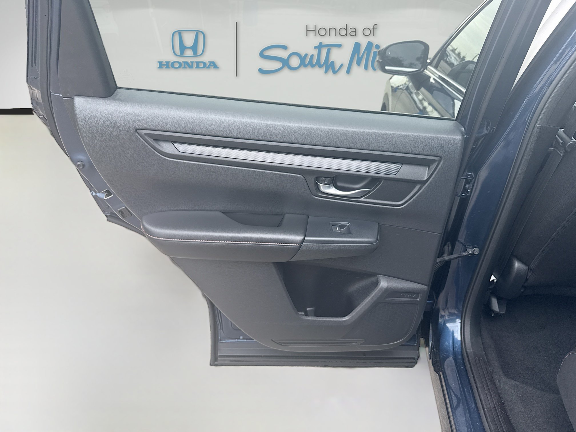 Used 2023 Honda CR-V Sport image 25