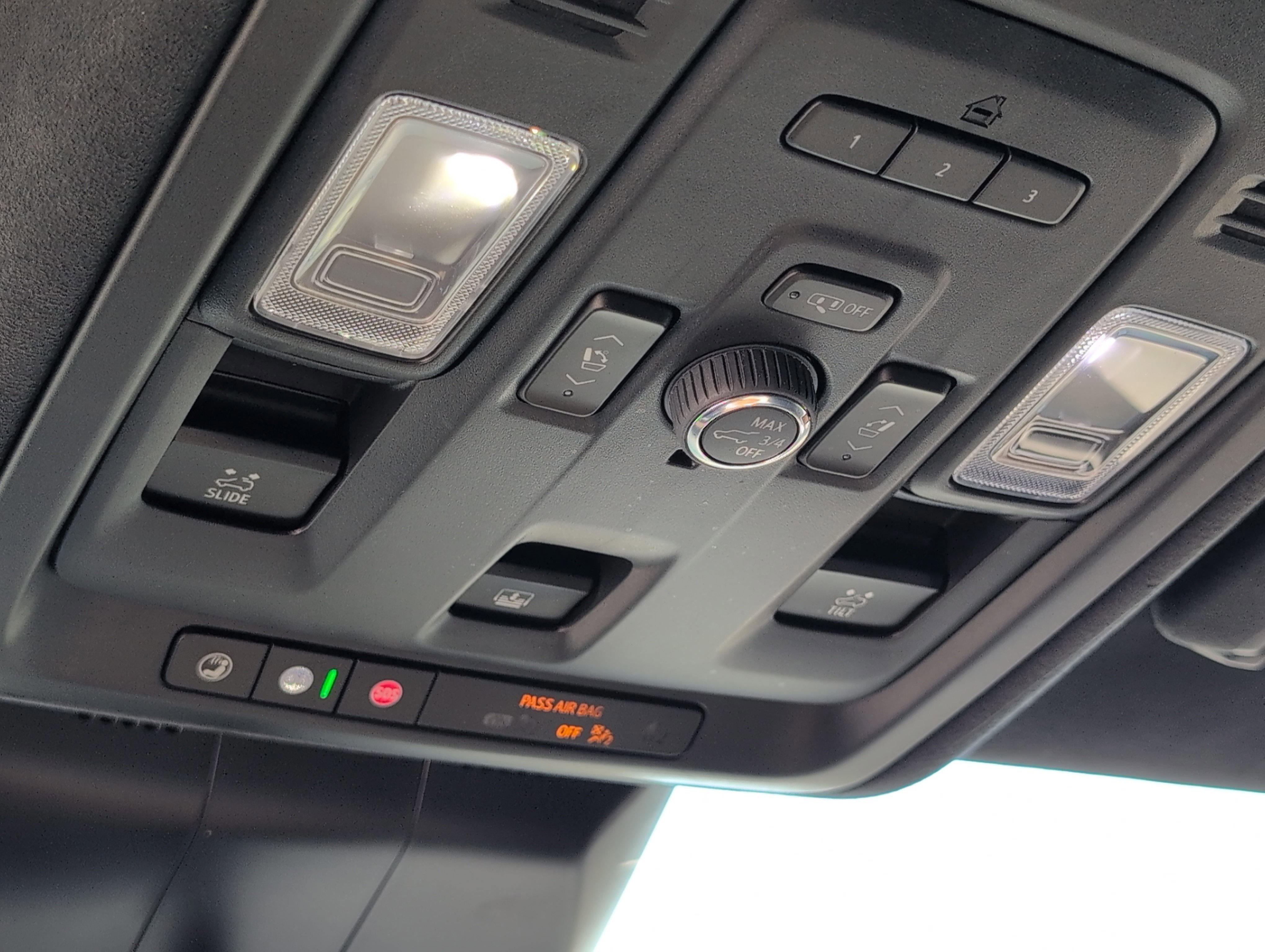 Certified 2024 Cadillac Escalade Sport Platinum image 17