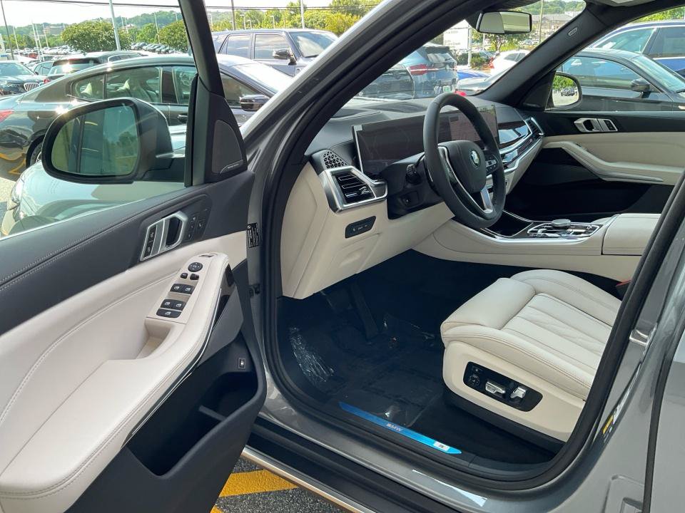 New 2026 BMW X5 xDrive50e AWD/4WD image 31