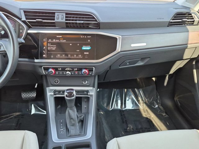 Certified 2024 Audi Q3 2.0T Premium AWD/4WD image 14