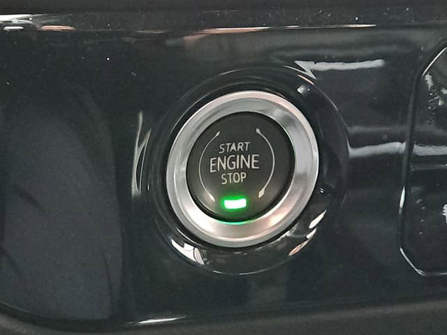 Used 2023 Chevrolet Silverado 1500 LT image 18