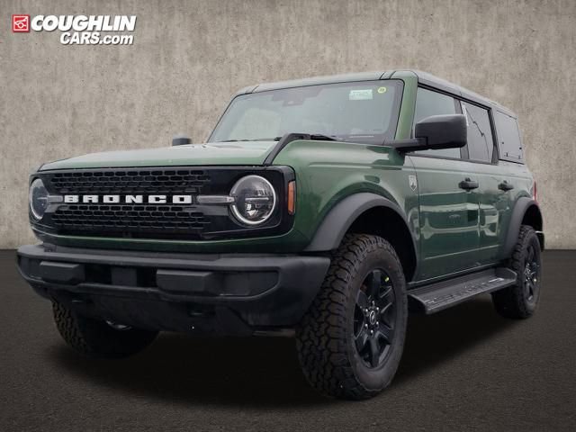 New 2025 Ford Bronco Big Bend w/ Black Appearance Package video 3