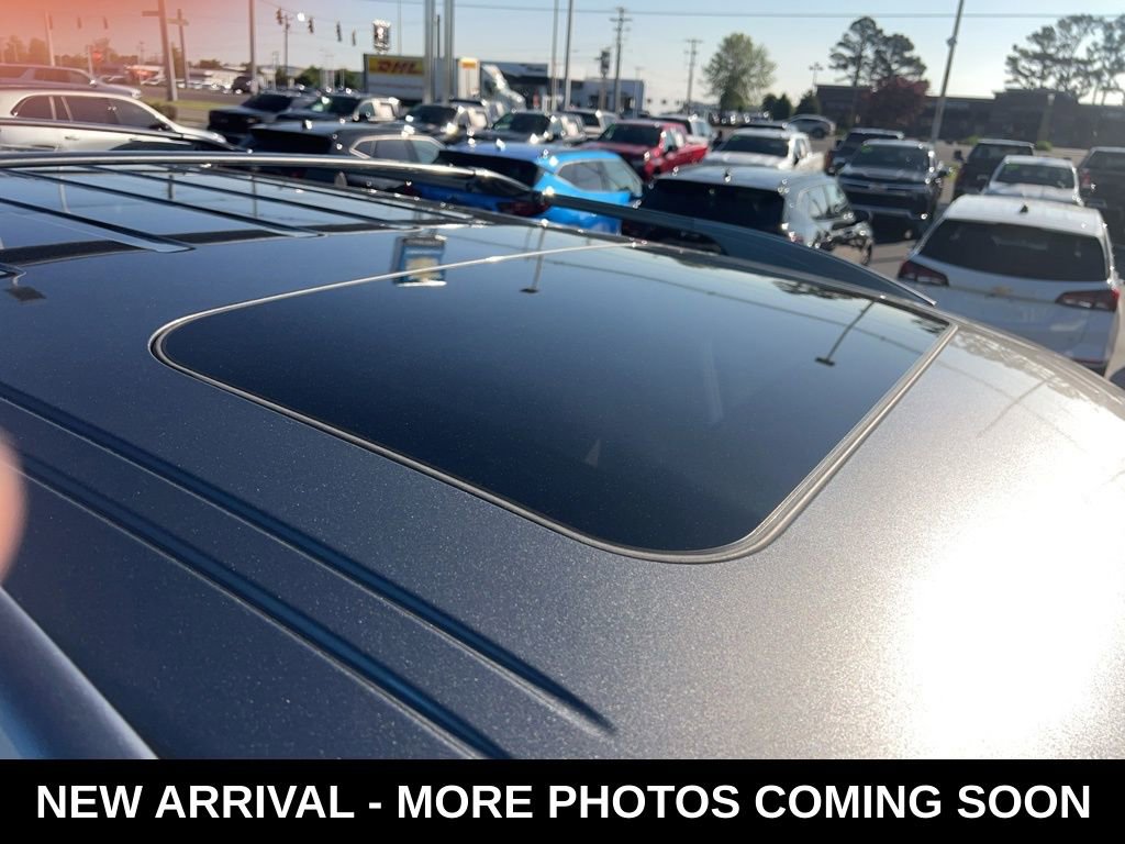 Used 2022 Nissan Armada SL w/ Cargo Package AWD/4WD image 9