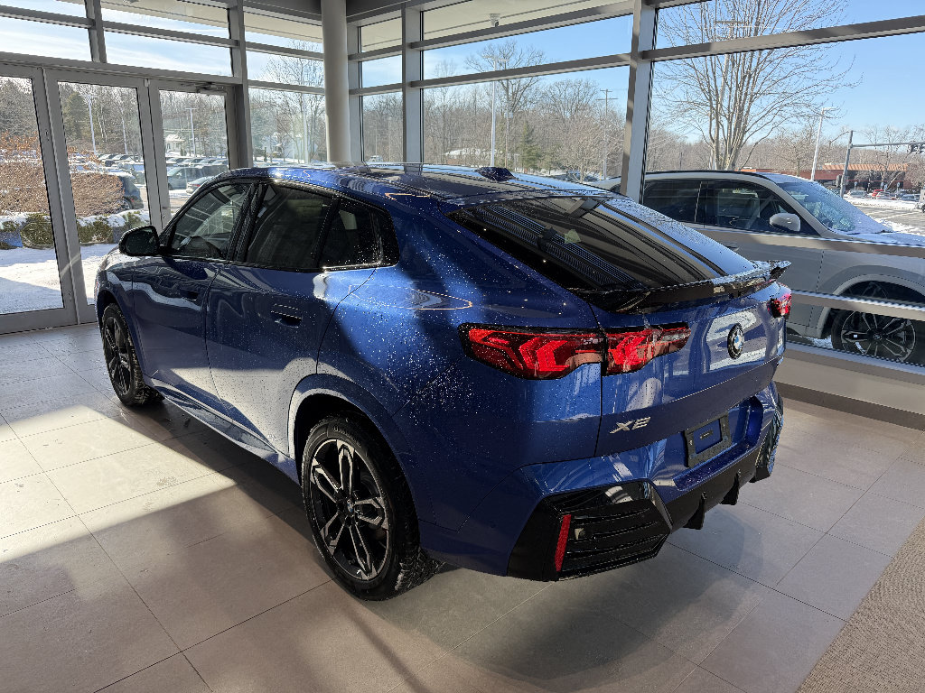 New 2026 BMW X2 xDrive28i w/ Technology Package AWD/4WD image 4