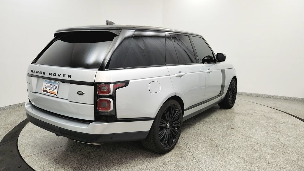 Used 2019 Land Rover Range Rover Supercharged AWD/4WD image 5
