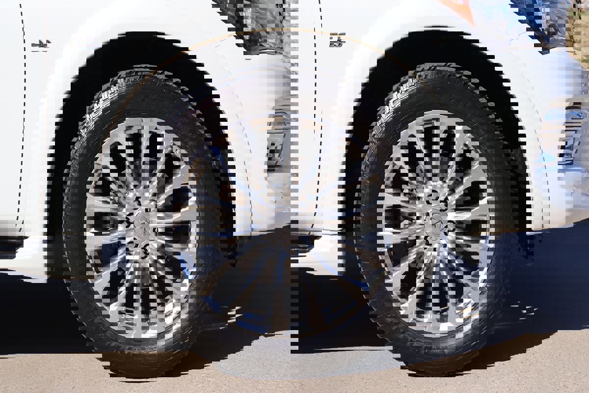 Used 2016 INFINITI QX80 Luxe w/ 22" Wheel Package image 58