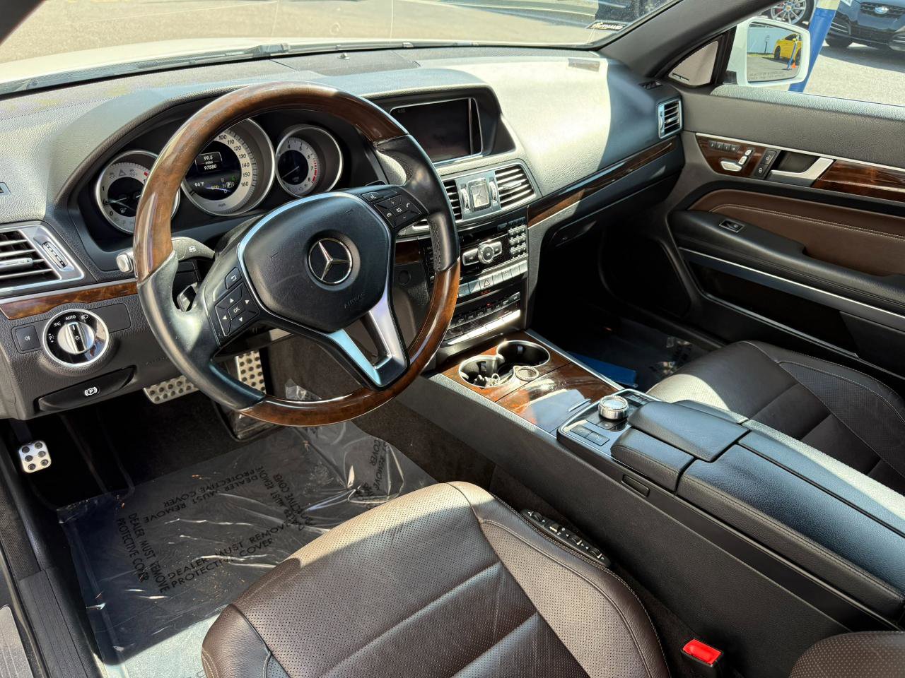 Used 2014 Mercedes-Benz E 550 Cabriolet image 36