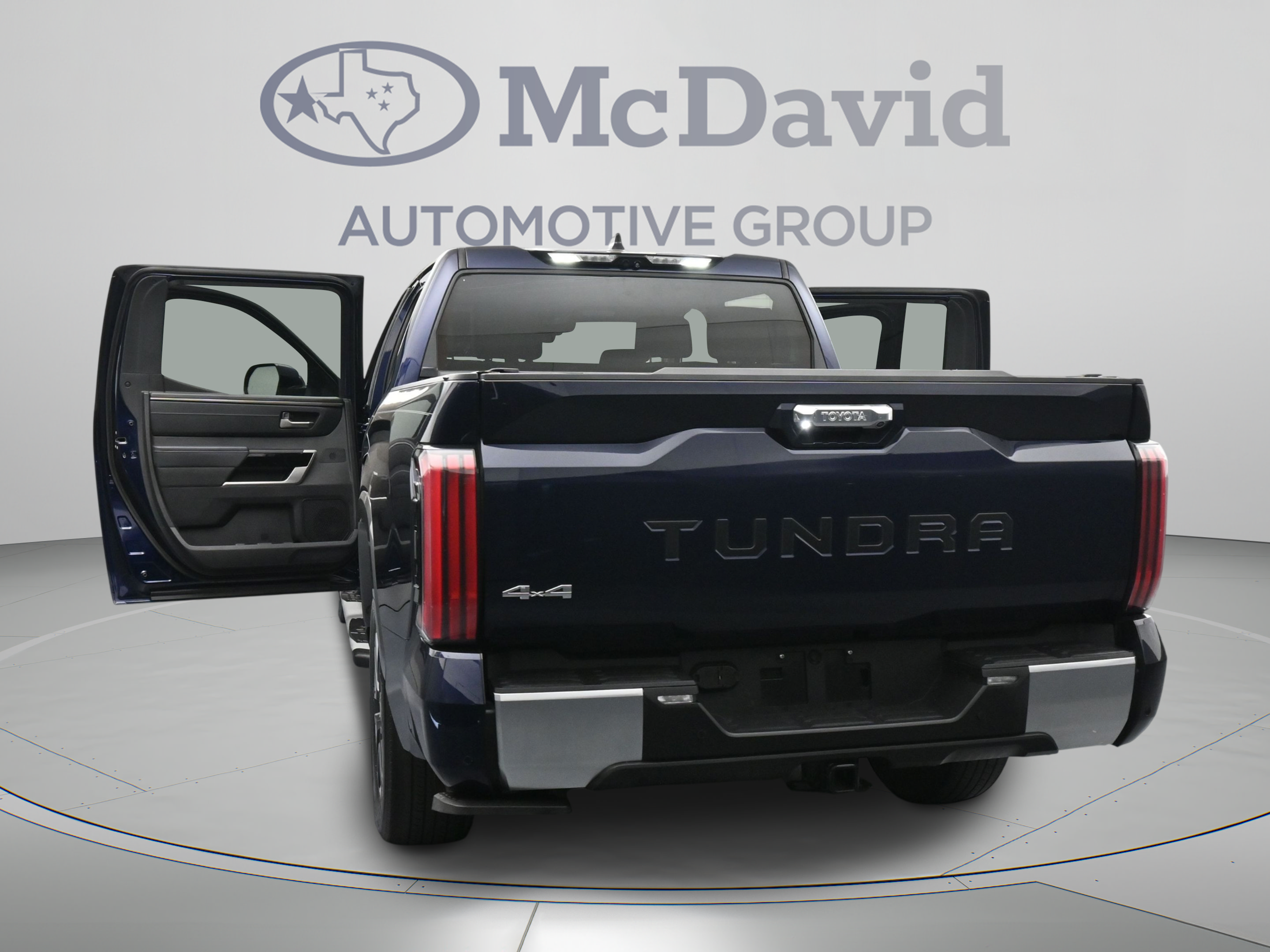 Used 2023 Toyota Tundra Limited AWD/4WD image 43