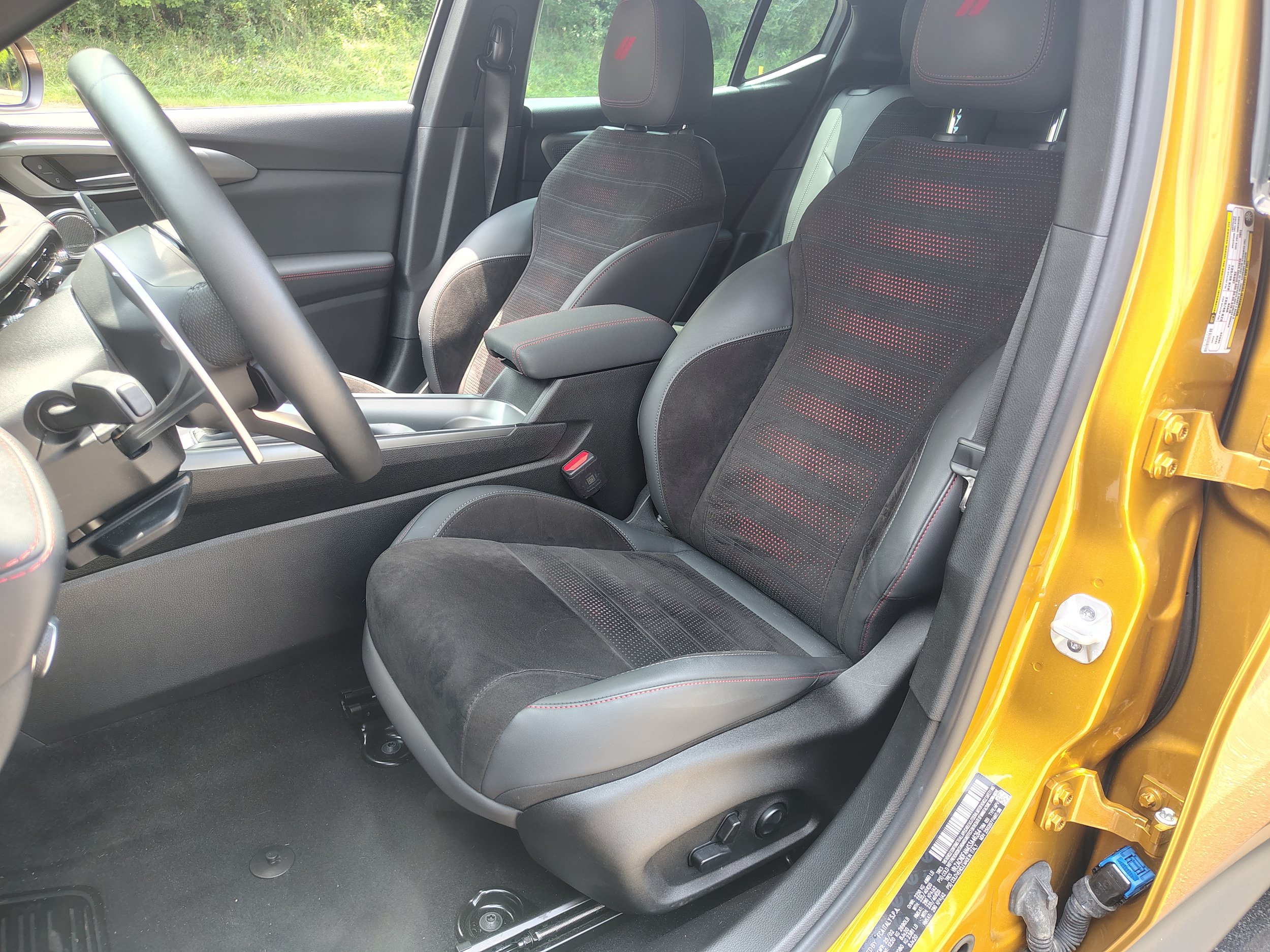Certified 2025 Dodge Hornet GT AWD/4WD image 18