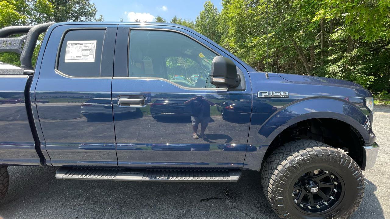 Used 2015 Ford F150 XLT w/ Equipment Group 301A Mid AWD/4WD image 11
